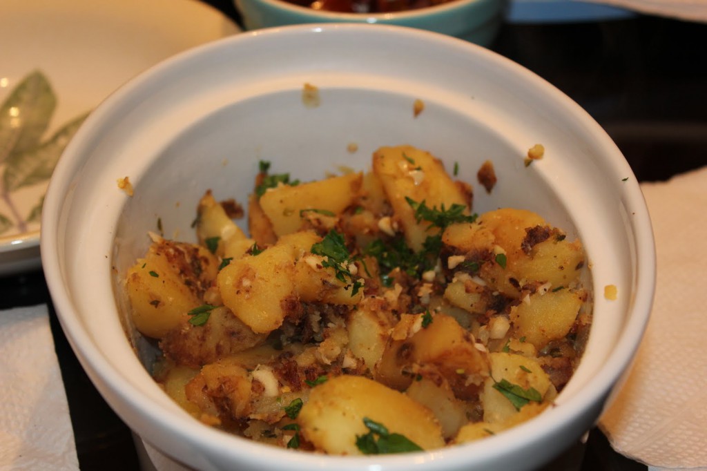 Greek-Style Garlic Lemon Potatoes